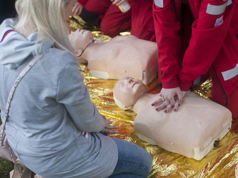 Lifesaving / CPR