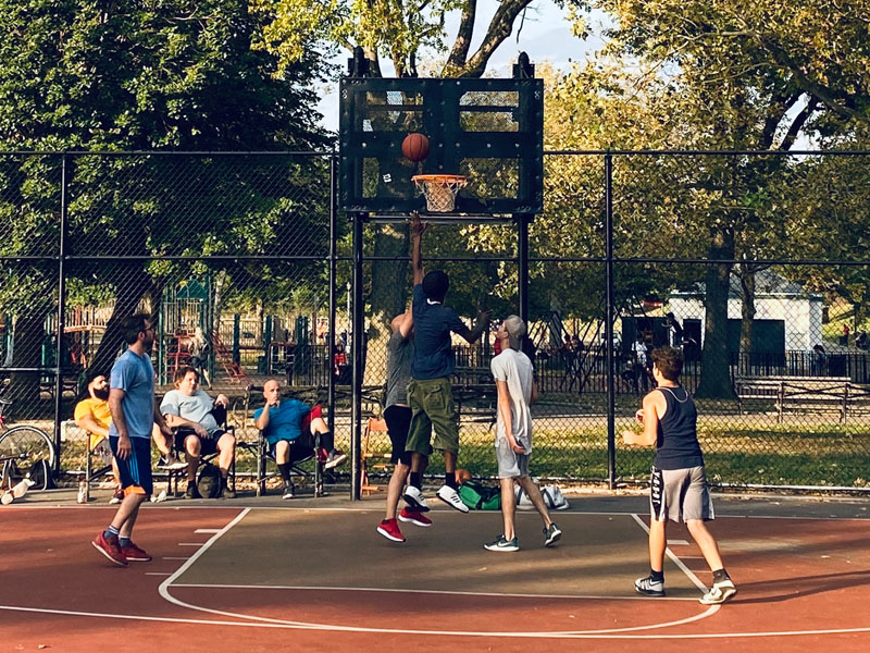 basketball (playing)