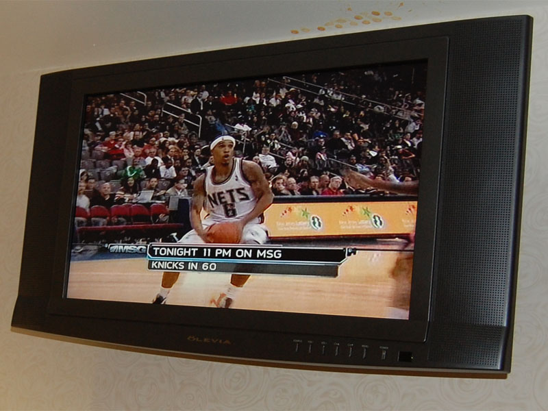 Basketball (watching on Tv)